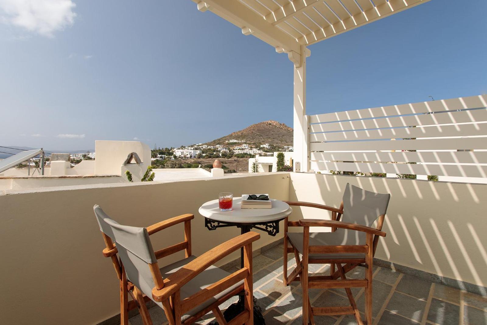 Proteas Hotel & Suites Agios Prokopios  Oda fotoğraf