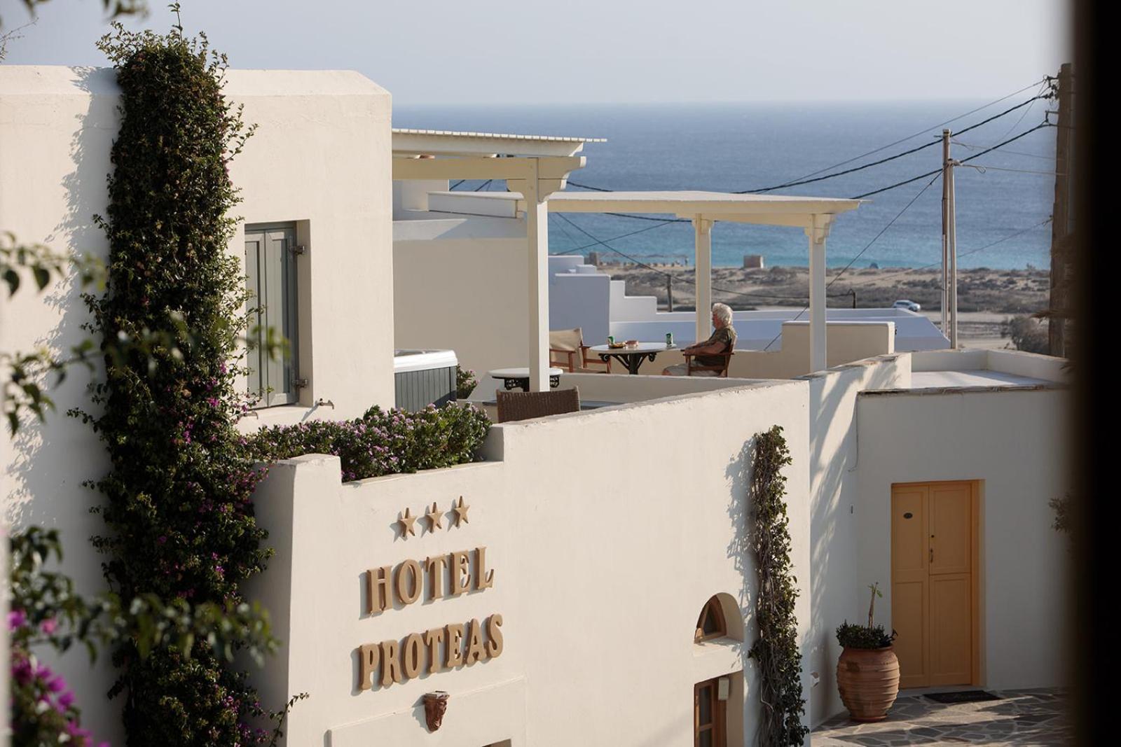 Proteas Hotel & Suites Agios Prokopios  Dış mekan fotoğraf