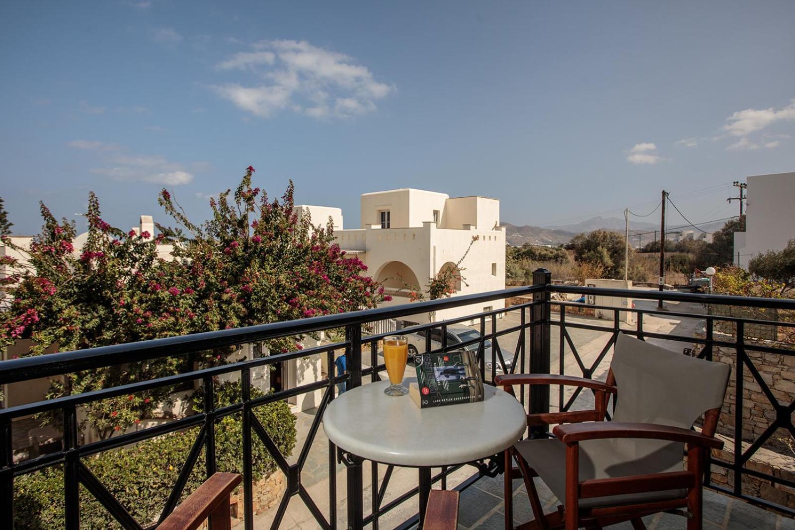 Proteas Hotel & Suites Agios Prokopios  Oda fotoğraf
